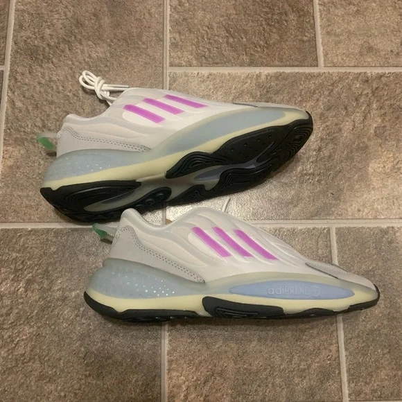 adidas gazelle silver green womens adidas Men's Originals Ozrah Shoes: Gray/Black, 8.5, GX1876